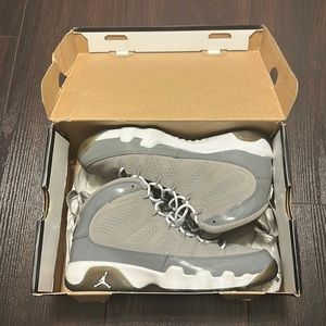 ‼️SOLD‼️ Air Jordan 9 Retro “Cool Grey” 2012